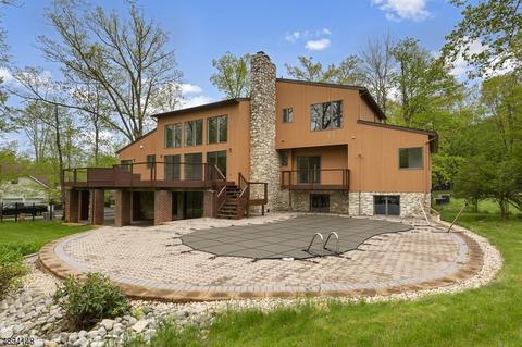 21 Robin Rd, Warren, NJ 07059 photo 2