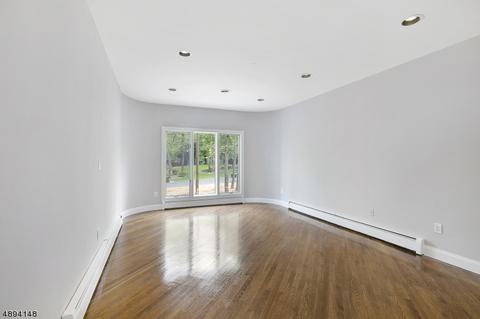 21 Robin Rd, Warren, NJ 07059 photo 12