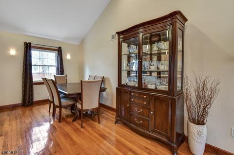 529 Malcolm Rd, Union, NJ 07083 photo 8