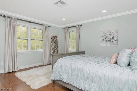 97 Stonebridge Rd, Montclair, NJ 07042 photo 20