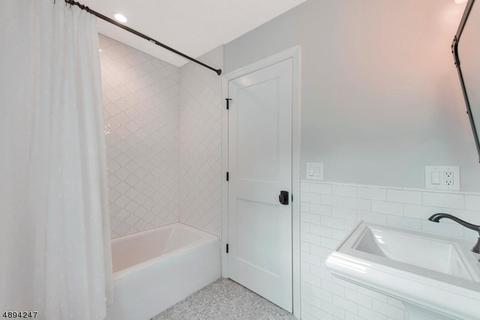 97 Stonebridge Rd, Montclair, NJ 07042 photo 21