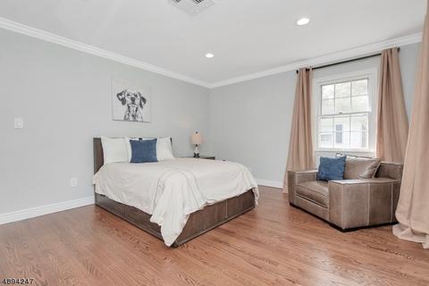 97 Stonebridge Rd, Montclair, NJ 07042 photo 18