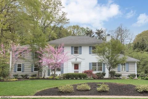 97 Stonebridge Rd, Montclair, NJ 07042 photo 1