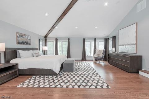 97 Stonebridge Rd, Montclair, NJ 07042 photo 16
