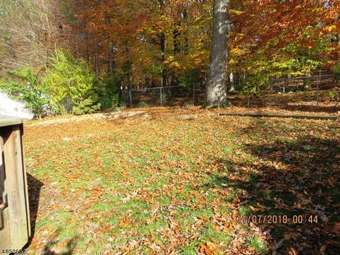 122 Woodhaven Dr, Wayne, NJ 07470 photo 18