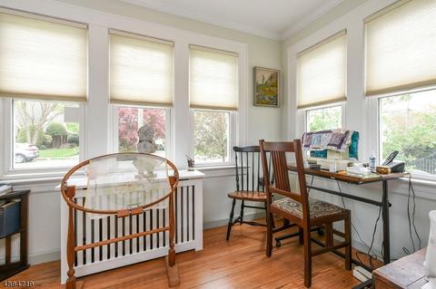 8 Smith St, Waldwick, NJ 07463 photo 4