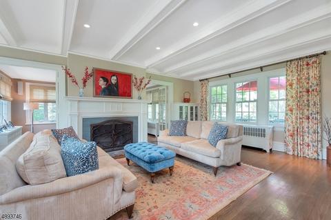 55 Aubrey Rd, Montclair, NJ 07043 photo 4