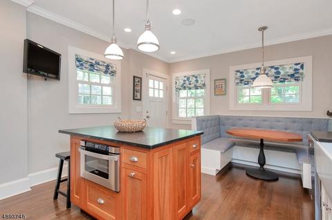 55 Aubrey Rd, Montclair, NJ 07043 photo 8