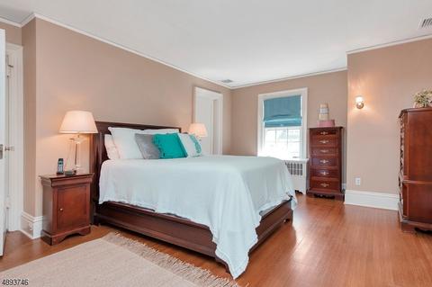 55 Aubrey Rd, Montclair, NJ 07043 photo 12