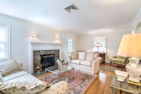 229 Bradford Rd, Hillside, NJ 07205 photo 2