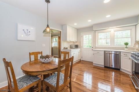 6 Stephen Ct, Montclair, NJ 07043 photo 9