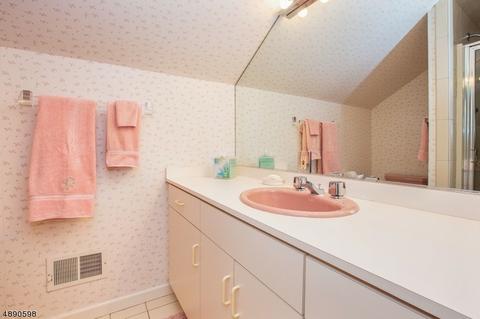 16 Cedric Rd, Summit, NJ 07901 photo 21