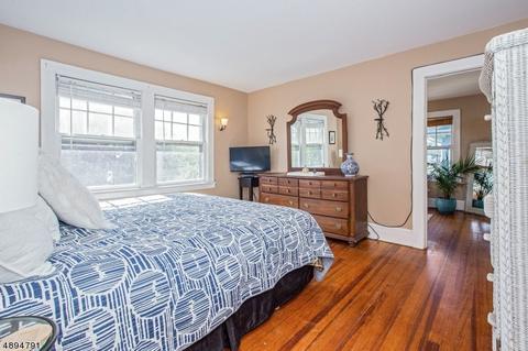 252 Grove St, Montclair, NJ 07042 photo 13