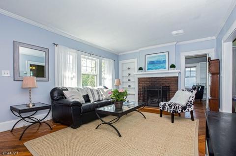 252 Grove St, Montclair, NJ 07042 photo 2