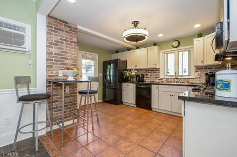 252 Grove St, Montclair, NJ 07042 photo 7