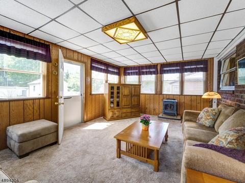 49 Berkeley Ave, Belleville, NJ 07109 photo 8