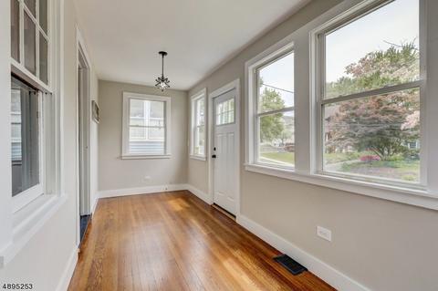 394 Chestnut St, Nutley, NJ 07110 photo 3