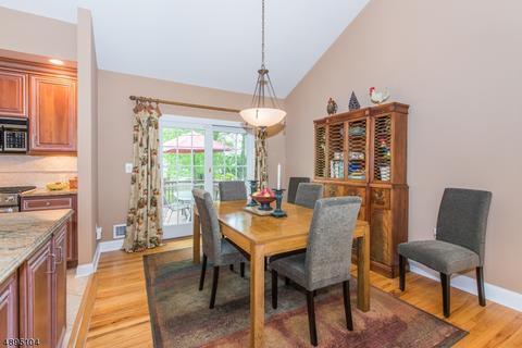 60 Lenox Rd, Wayne, NJ 07470 photo 12