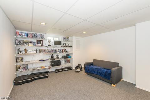 60 Lenox Rd, Wayne, NJ 07470 photo 22