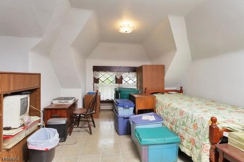 84 E Van Ness Ave, Rutherford, NJ 07070 photo 18