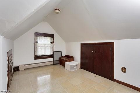 84 E Van Ness Ave, Rutherford, NJ 07070 photo 17