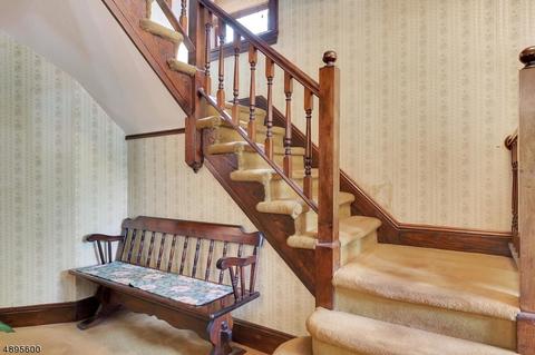 84 E Van Ness Ave, Rutherford, NJ 07070 photo 10