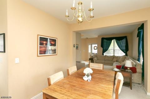 49 Saxton Dr, Hackettstown, NJ 07840 photo 9