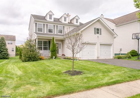 49 Saxton Dr, Hackettstown, NJ 07840 photo 1
