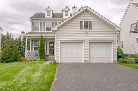 49 Saxton Dr, Hackettstown, NJ 07840 photo 2