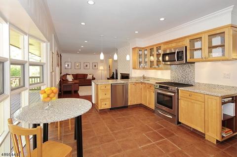 82 Stoneridge Rd, Summit, NJ 07901 photo 11