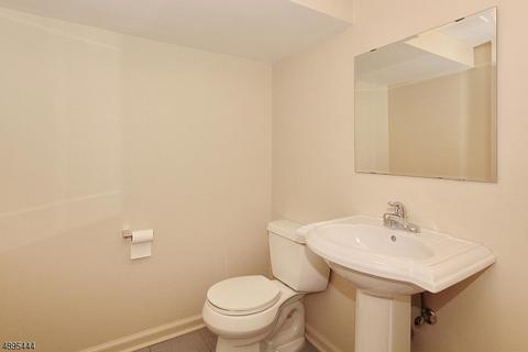 82 Stoneridge Rd, Summit, NJ 07901 photo 21