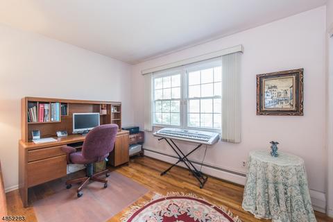 16 Lillian Ct, Wayne, NJ 07470 photo 18