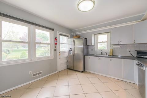 323 Daniel St, Dover, NJ 07801 photo 6