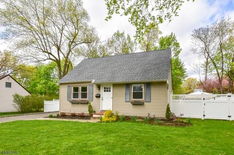 5 Roberta Ln, Waldwick, NJ 07463 photo 1
