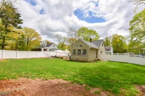 5 Roberta Ln, Waldwick, NJ 07463 photo 22