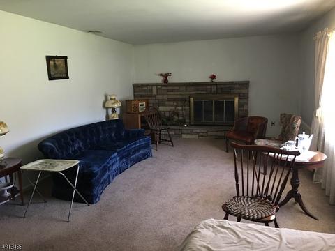 227 W Maple Ave, Bound Brook, NJ 08805 photo 3