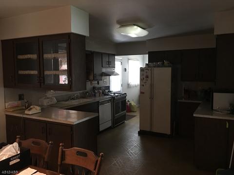 227 W Maple Ave, Bound Brook, NJ 08805 photo 5