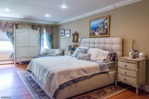 121 Gow Rd, Wayne, NJ 07470 photo 13