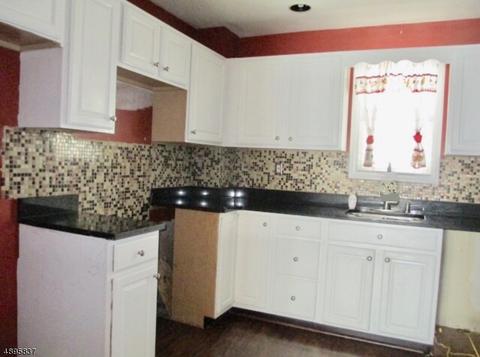 623 E 7th St, Plainfield, NJ 07060 photo 6