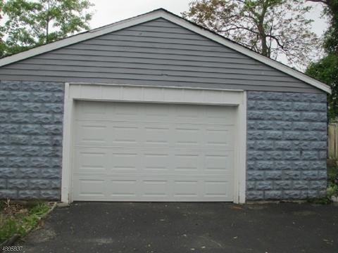 623 E 7th St, Plainfield, NJ 07060 photo 16