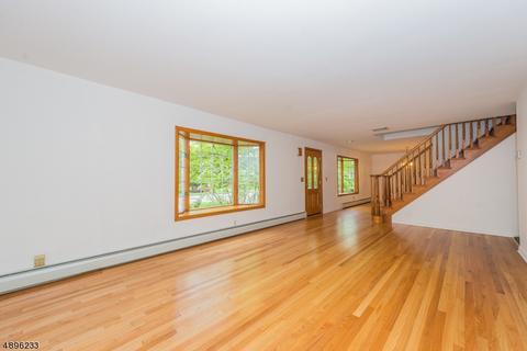311 11th St, Cresskill, NJ 07626 photo 4