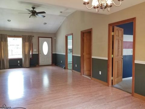 31 Lake Rd, Wayne, NJ 07470 photo 5