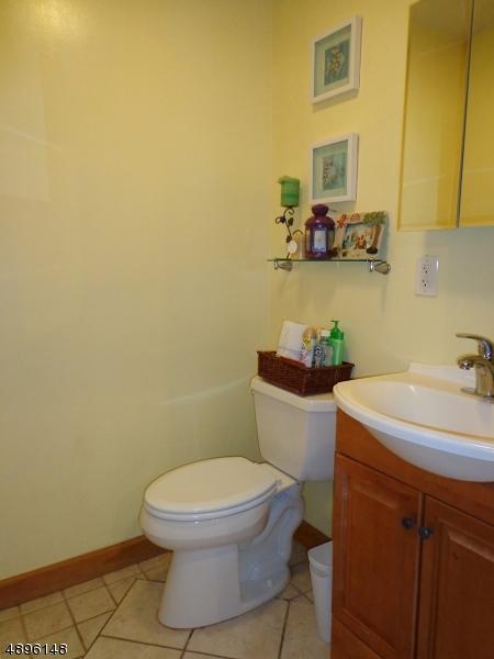 31 Lake Rd, Wayne, NJ 07470 photo 14