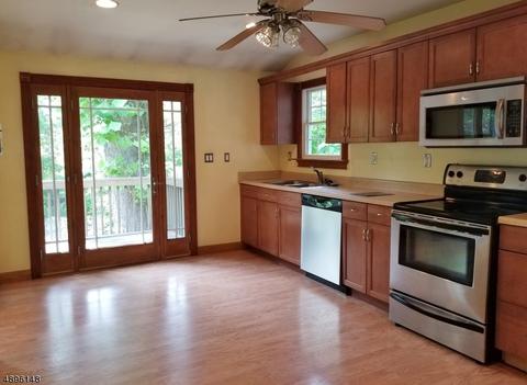 31 Lake Rd, Wayne, NJ 07470 photo 6
