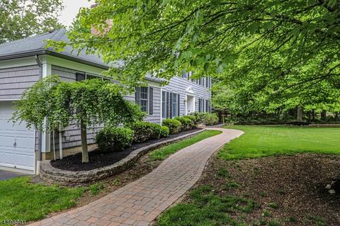 16 River Bend Rd, Clinton, NJ 08809 photo 2