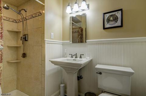1562 Brookside Rd, Mountainside, NJ 07092 photo 18