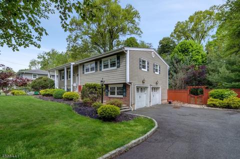 1562 Brookside Rd, Mountainside, NJ 07092 photo 2