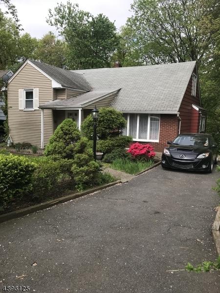 17 Nelson Pl, Nutley, NJ 07110 photo 1