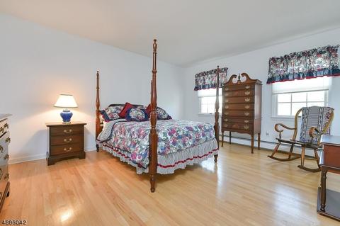 34 Darlington Dr, Wayne, NJ 07470 photo 16