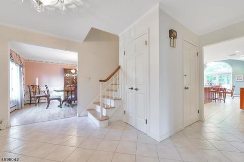 34 Darlington Dr, Wayne, NJ 07470 photo 5